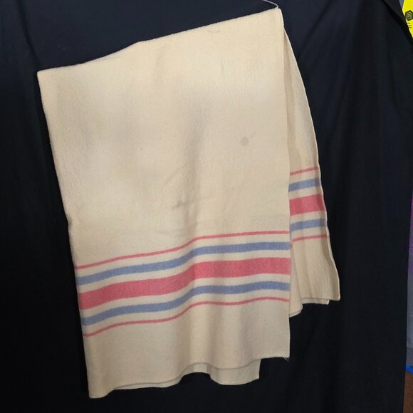 Kenwood Wool Products Virgin Wool Blanket Made in Canada Beige w Red Blue Stripe - Picture 3 of 4